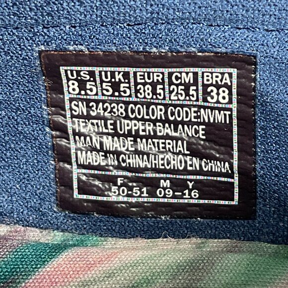 Skechers BOBS Womens Size 8.5 Shoes Navy Multicolor Aztec Print Slip On Flat - Picture 12 of 12